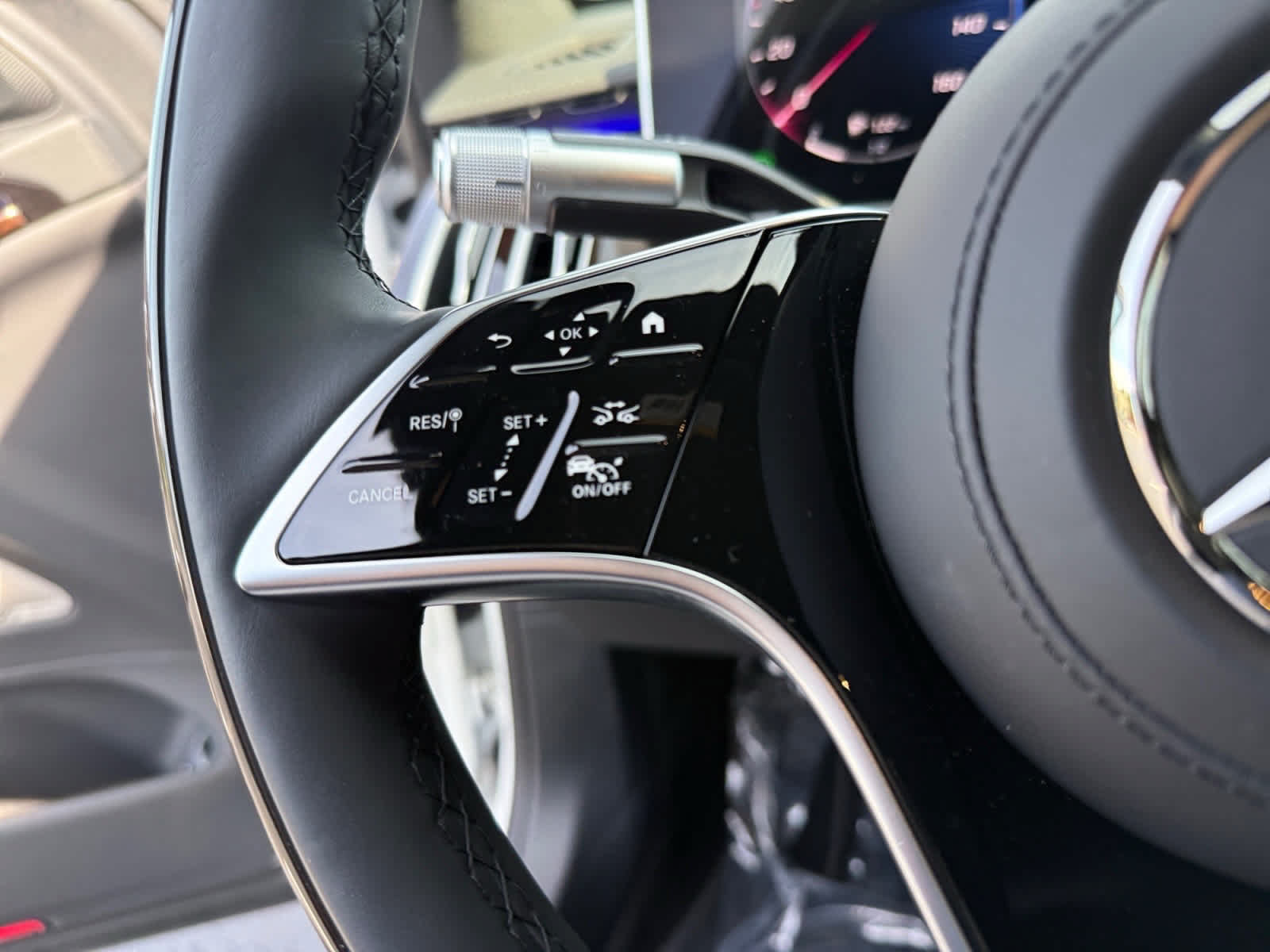 New 2026 Mercedes-Benz S 500 4MATIC image 22