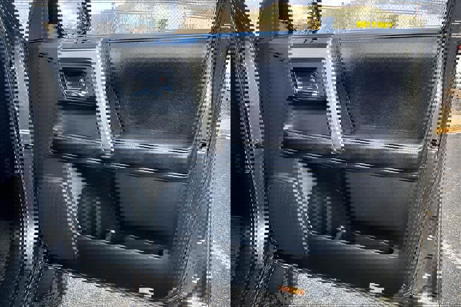 Used 2016 Toyota 4Runner SR5 Premium image 19