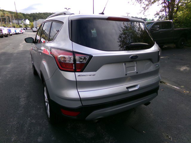 Used 2017 Ford Escape Titanium image 8