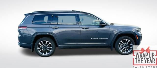 Used 2024 Jeep Grand Cherokee L Overland w/ Advanced Protech Group III image 7