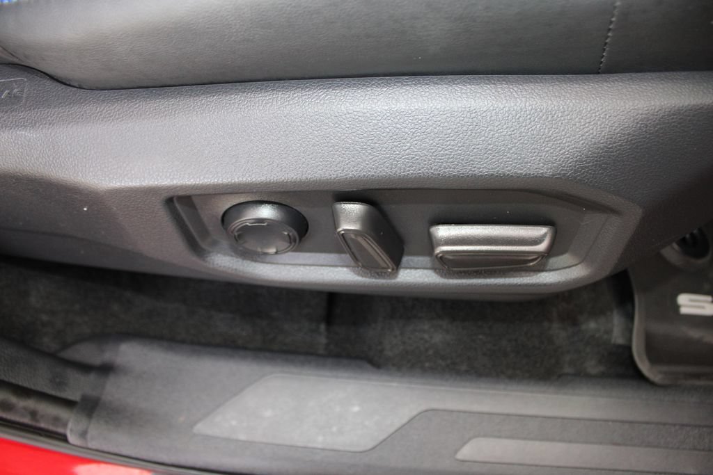 Certified 2023 Toyota Sequoia Platinum AWD/4WD image 46