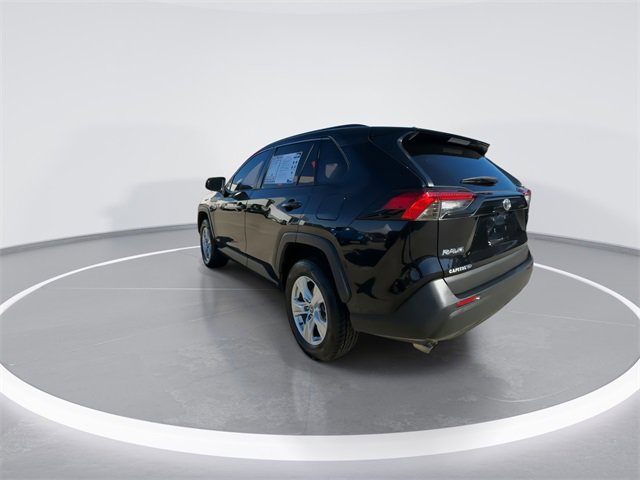 Used 2021 Toyota RAV4 XLE image 6