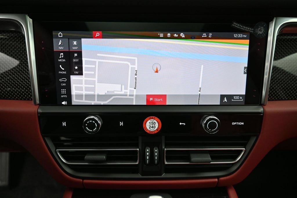 New 2026 Porsche Macan S AWD/4WD image 15
