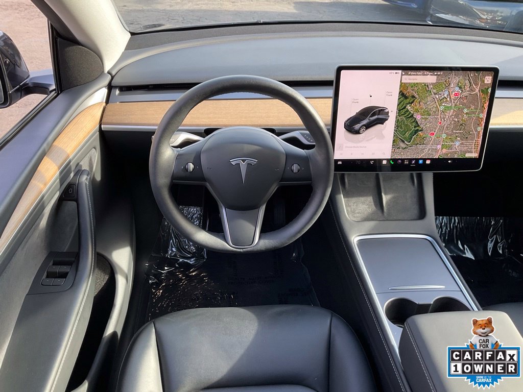 Used 2024 Tesla Model Y Long Range AWD/4WD image 38