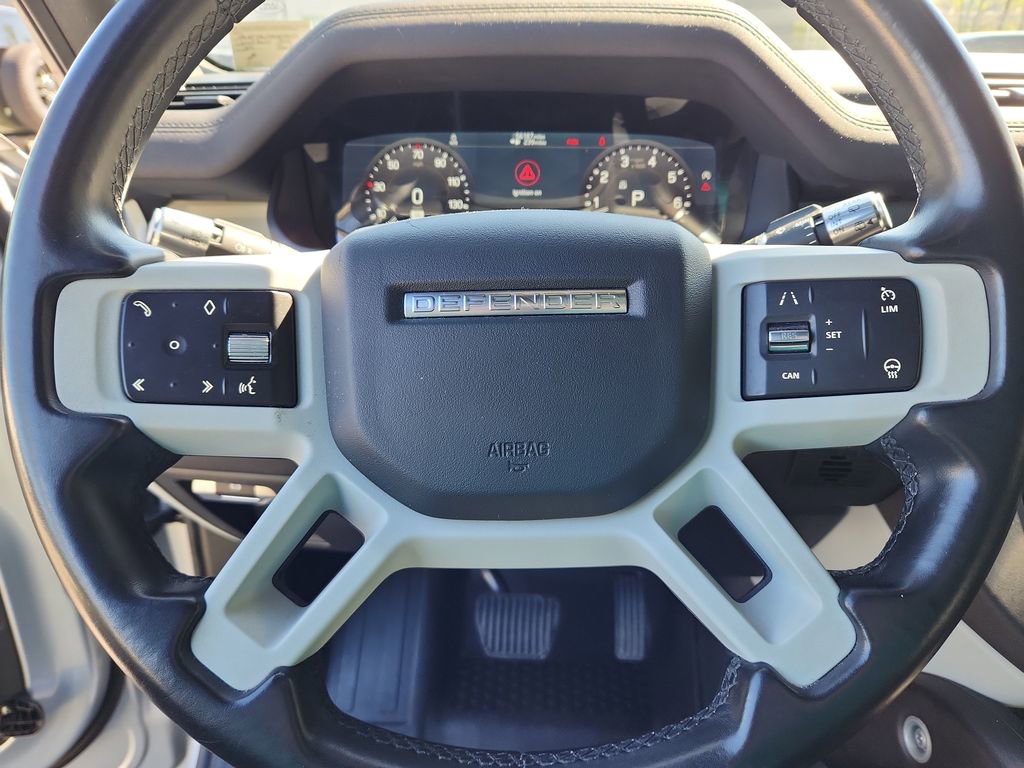 Used 2021 Land Rover Defender 110 SE image 16