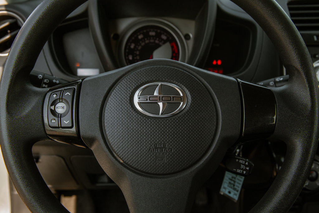 Used 2010 Scion xD FWD image 16