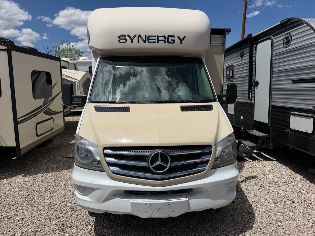 Used 2017 Mercedes-Benz Sprinter 3500 image 9