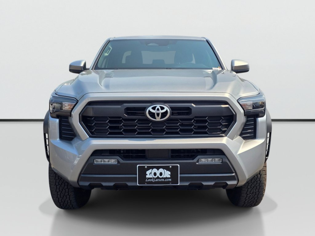 Used 2024 Toyota Tacoma TRD Off-Road AWD/4WD image 8