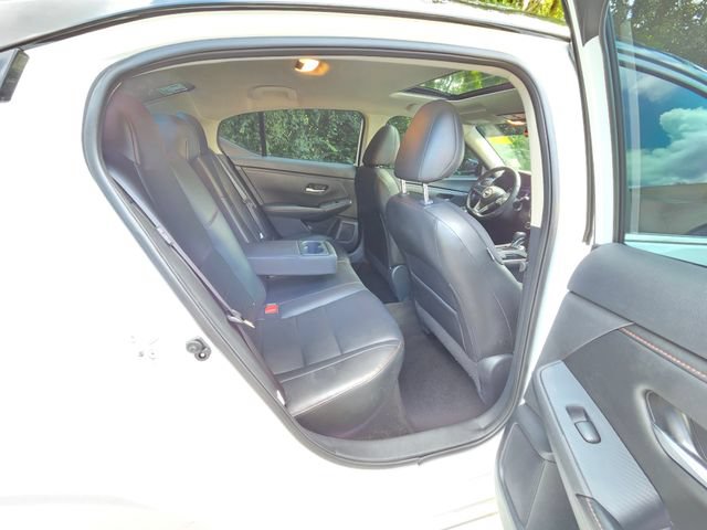 Used 2024 Nissan Sentra SR w/ SR Premium Package FWD image 28