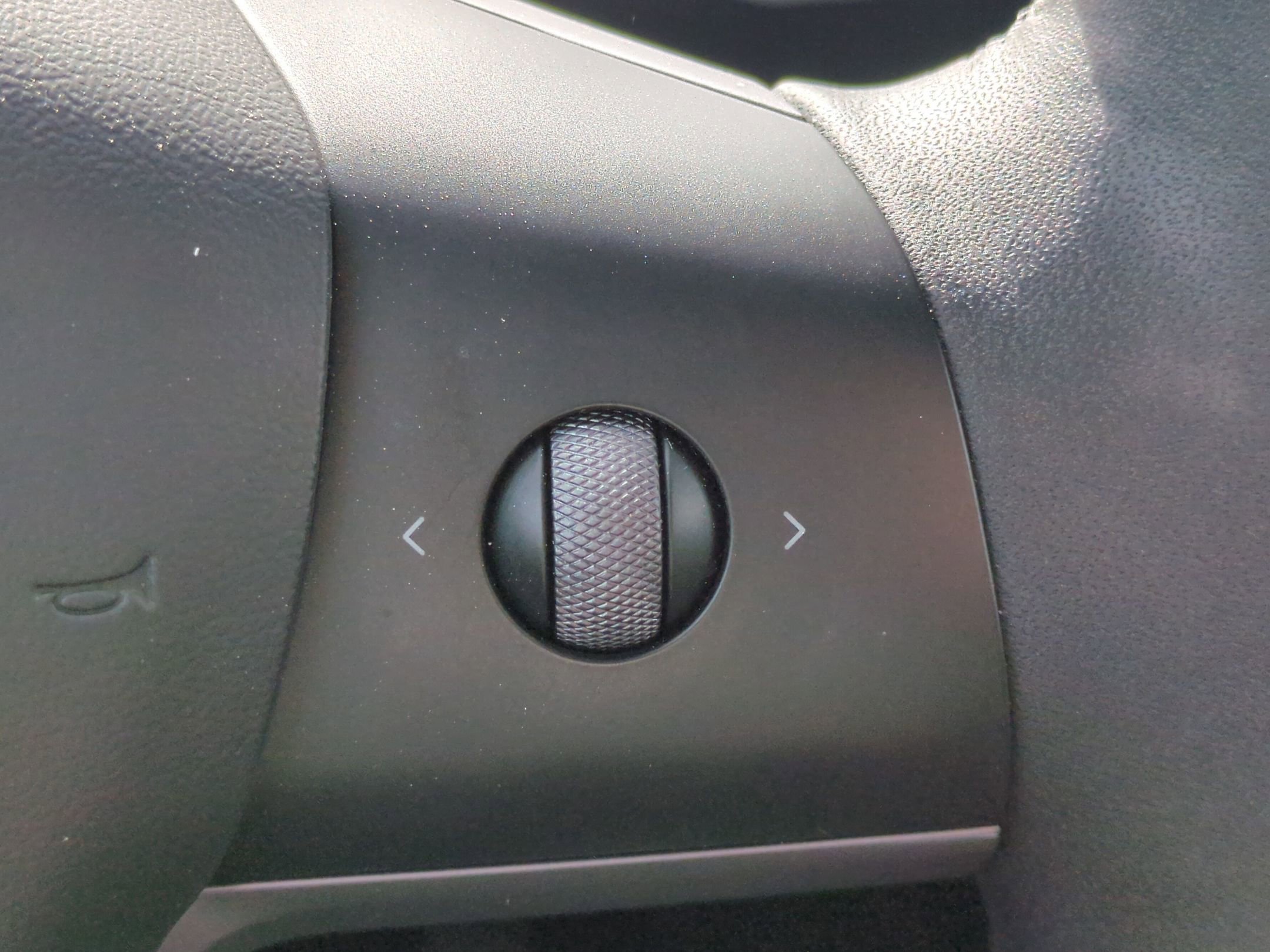 Used 2024 Tesla Model Y Long Range image 20