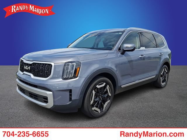 Used 2023 Kia Telluride EX w/ EX Captain's Chair Package AWD/4WD image 1