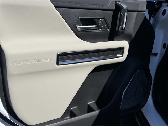 New 2026 GMC Hummer EV SUV image 12