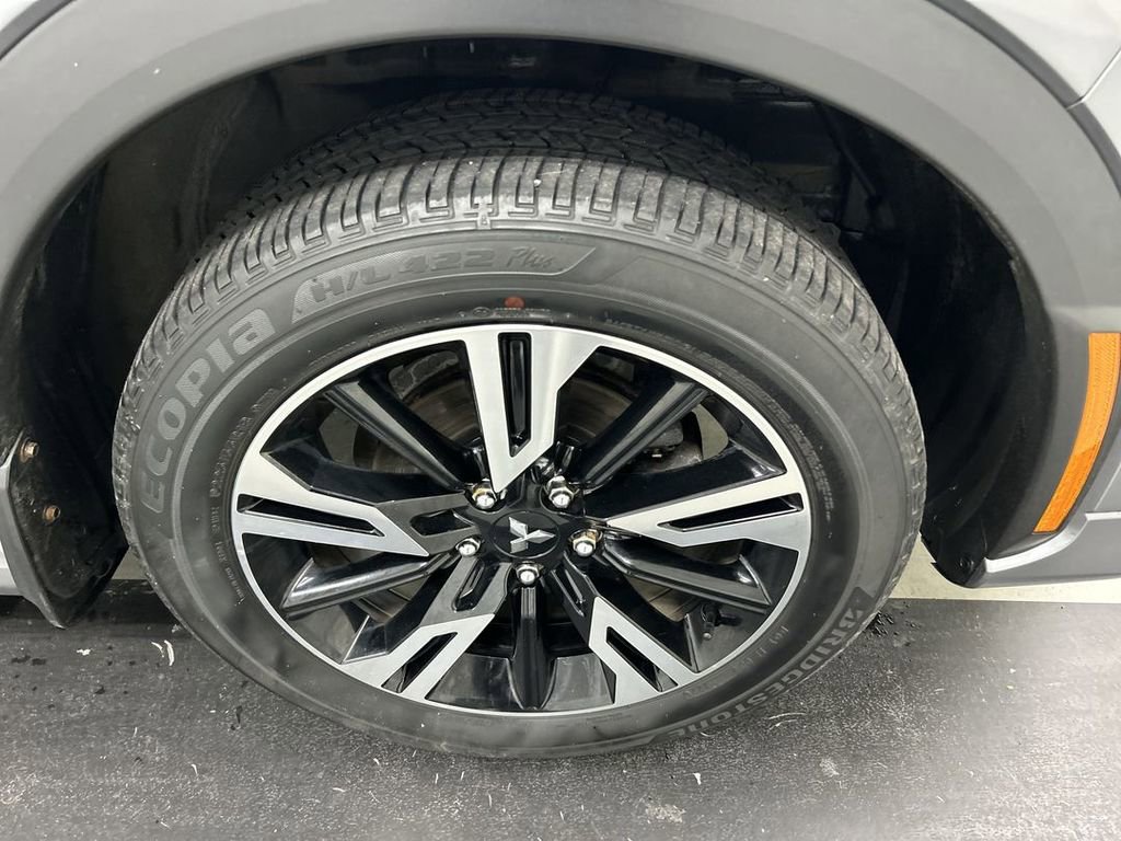 Used 2023 Mitsubishi Eclipse Cross SEL image 8