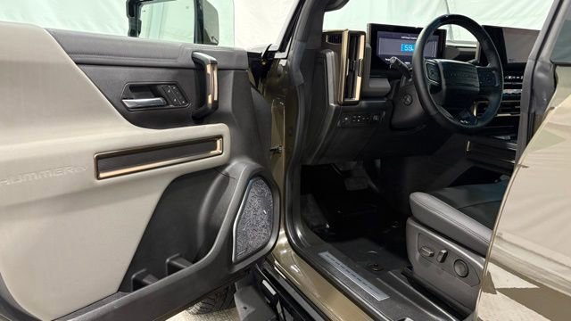 Used 2024 GMC Hummer EV 3X image 31