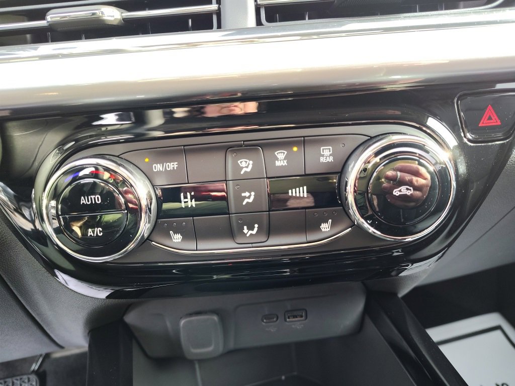 New 2026 Chevrolet Trax LT image 14