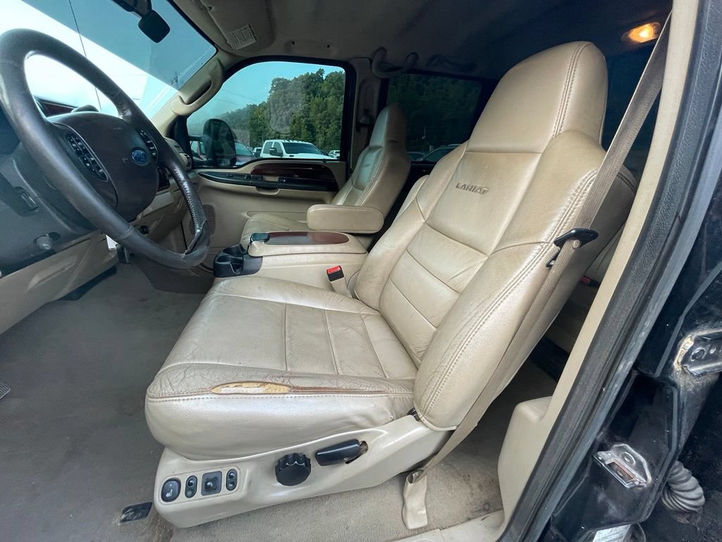 Used 2006 Ford F350 Lariat AWD/4WD image 14