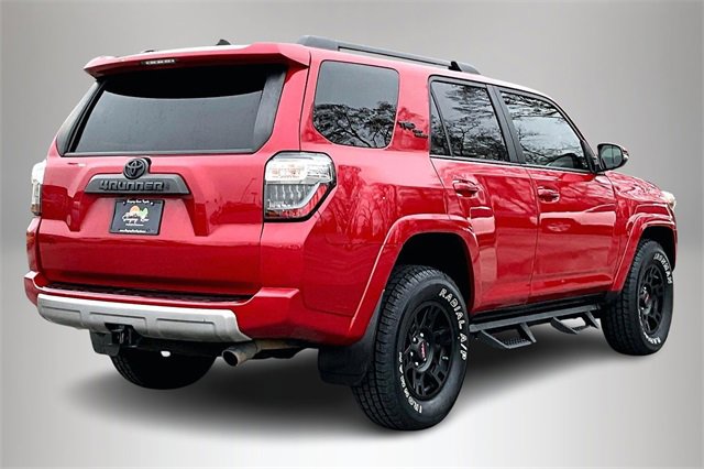 Used 2022 Toyota 4Runner TRD Off-Road Premium image 5