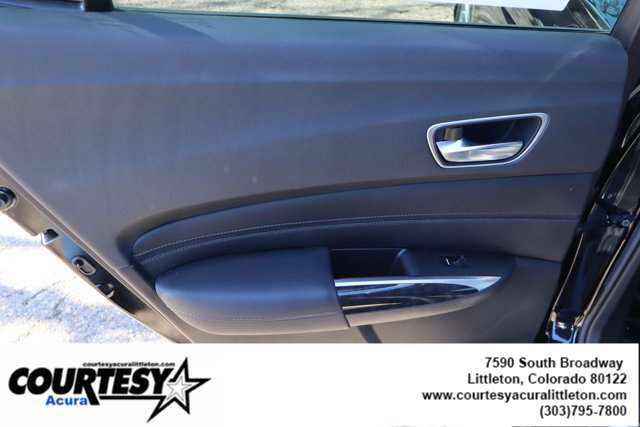 Used 2019 Acura TLX image 27