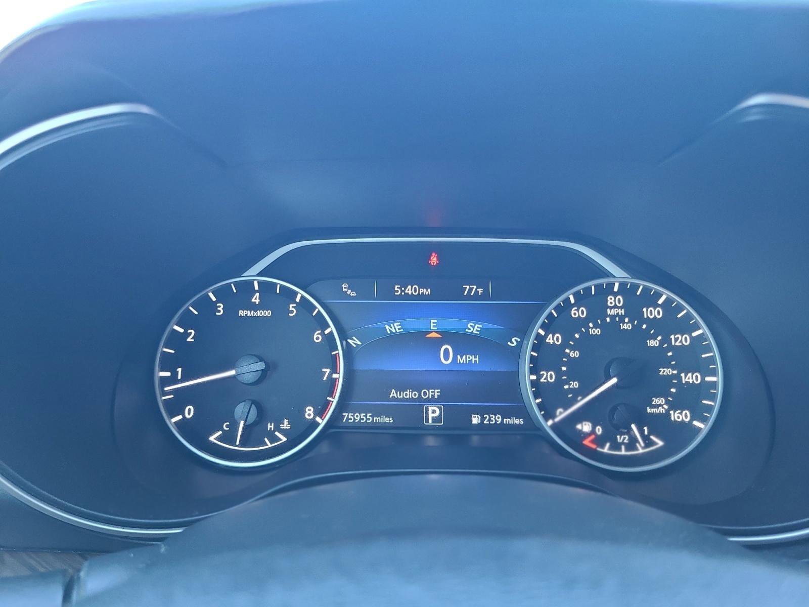 Used 2017 Nissan Maxima Platinum FWD image 13