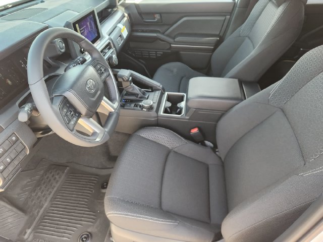 New 2026 Toyota 4Runner SR5 AWD/4WD image 11