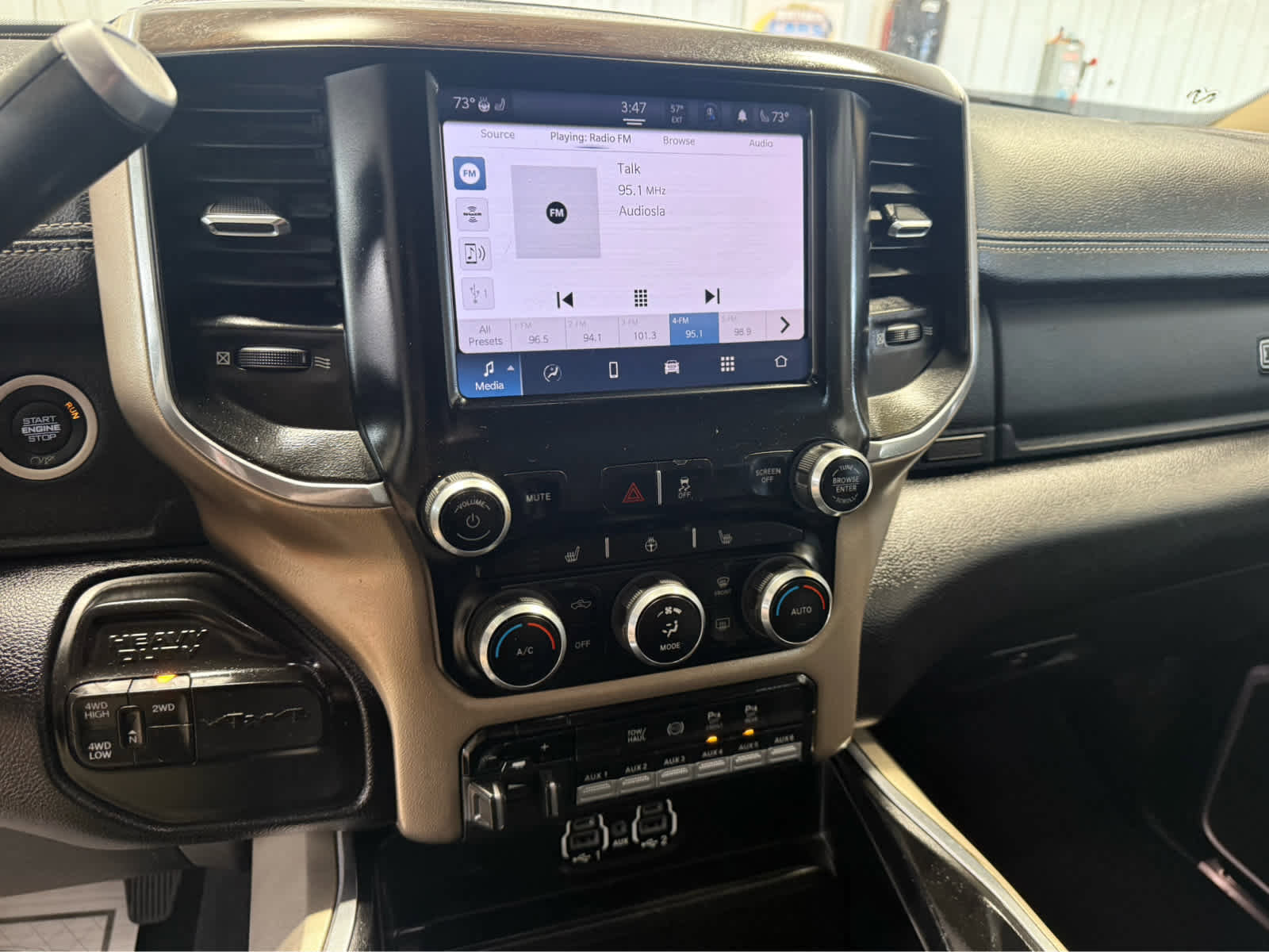 Used 2022 RAM 3500 Laramie image 15