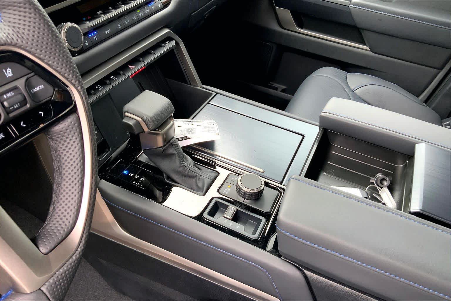New 2026 Toyota Tundra Platinum AWD/4WD image 7