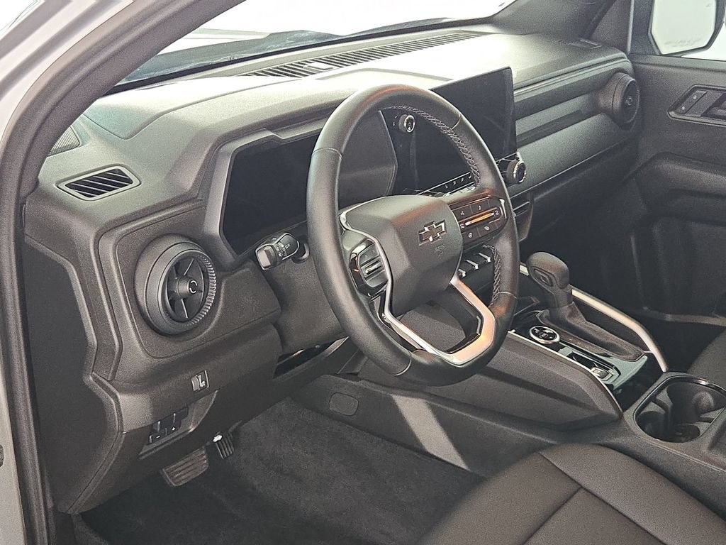 Certified 2025 Chevrolet Colorado Trail Boss AWD/4WD image 16