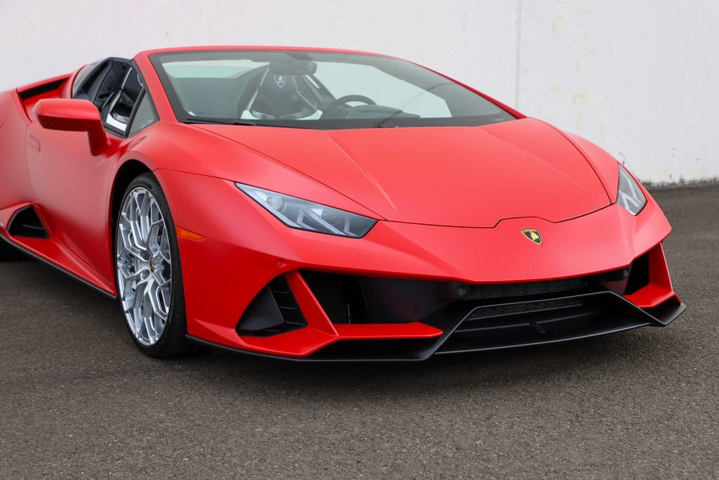 Used 2024 Lamborghini Huracan EVO AWD/4WD image 40