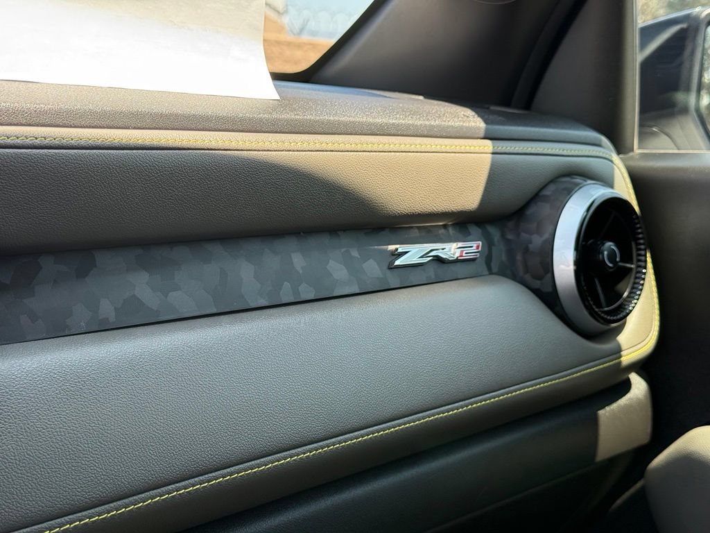 Used 2025 Chevrolet Colorado ZR2 AWD/4WD image 8