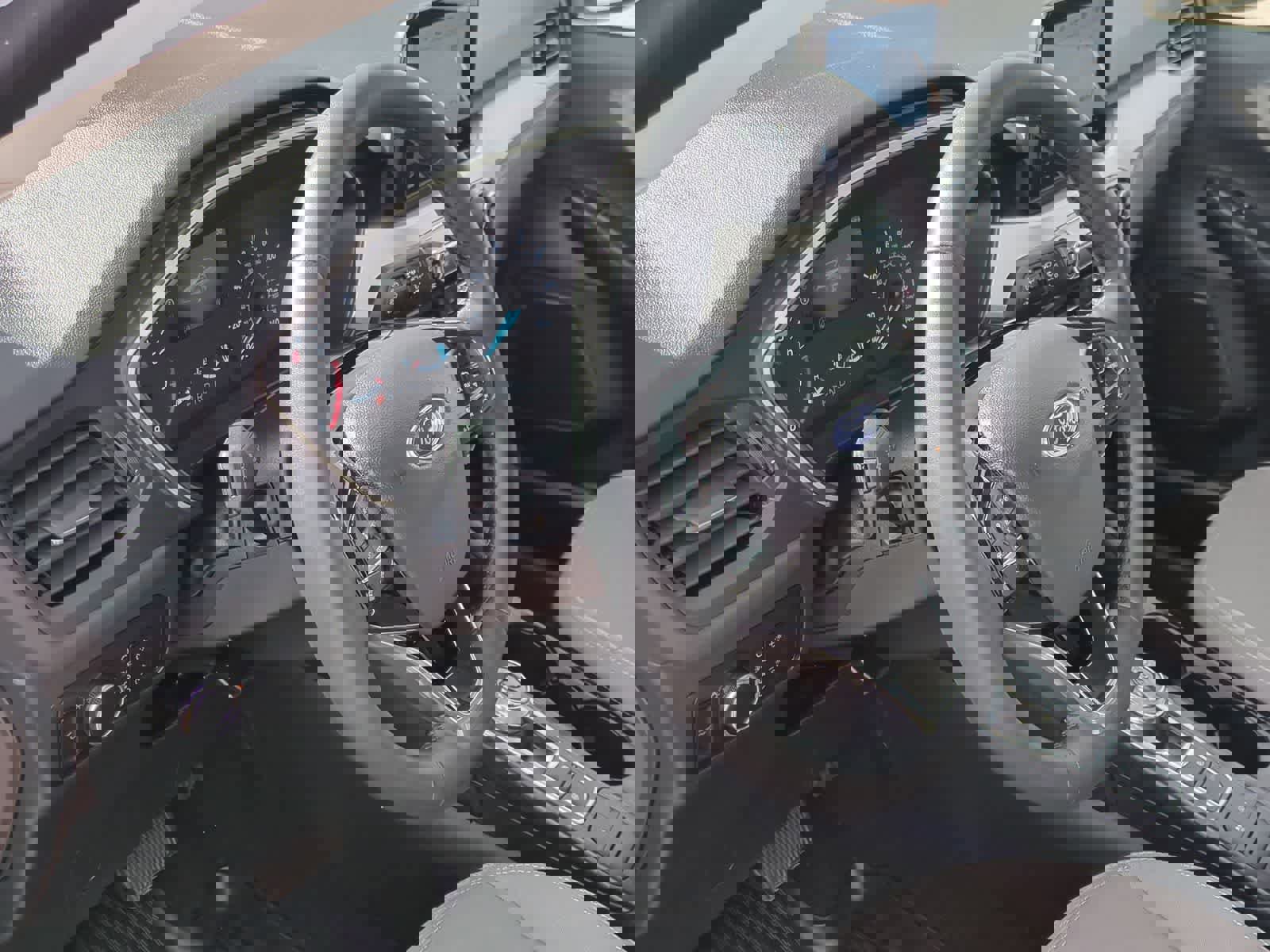 Used 2022 Ford Escape SE w/ Convenience Package image 10