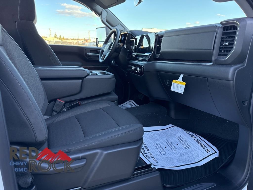 New 2026 GMC Sierra 2500 SLE w/ SLE Convenience Package image 11