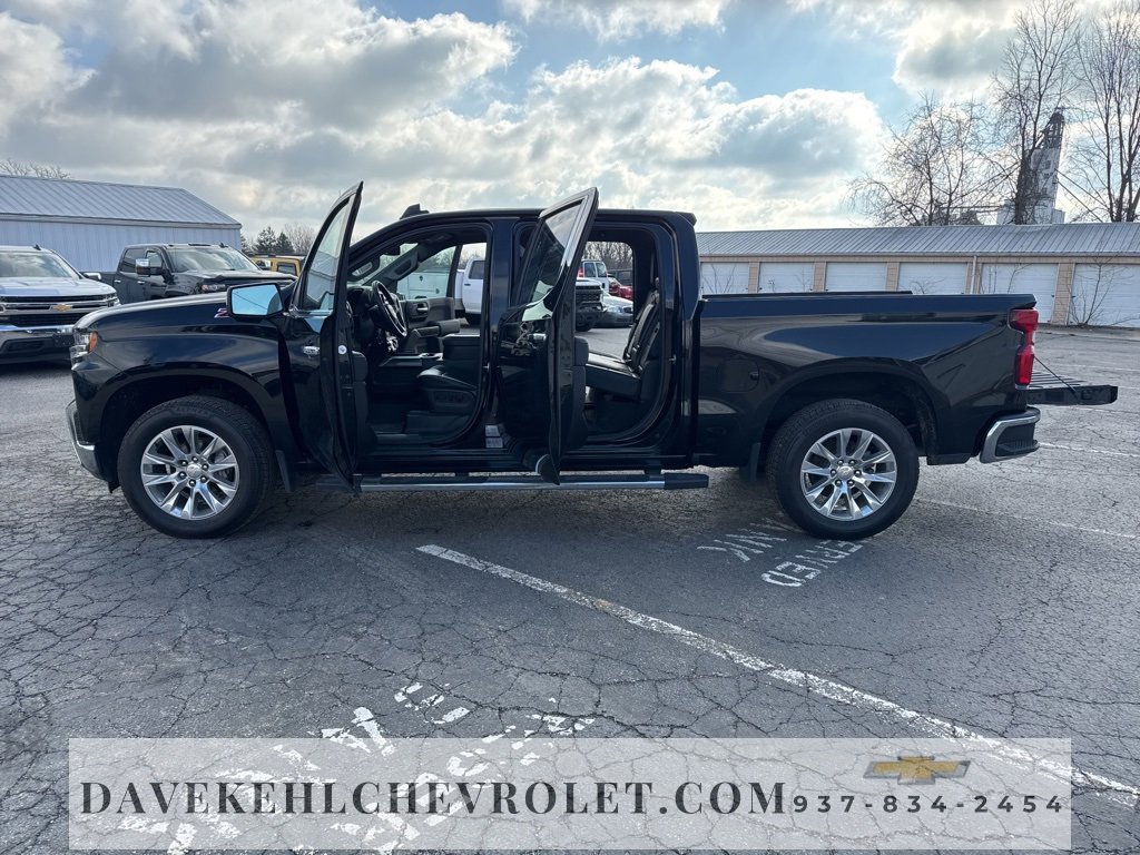 Used 2022 Chevrolet Silverado 1500 LTZ image 30
