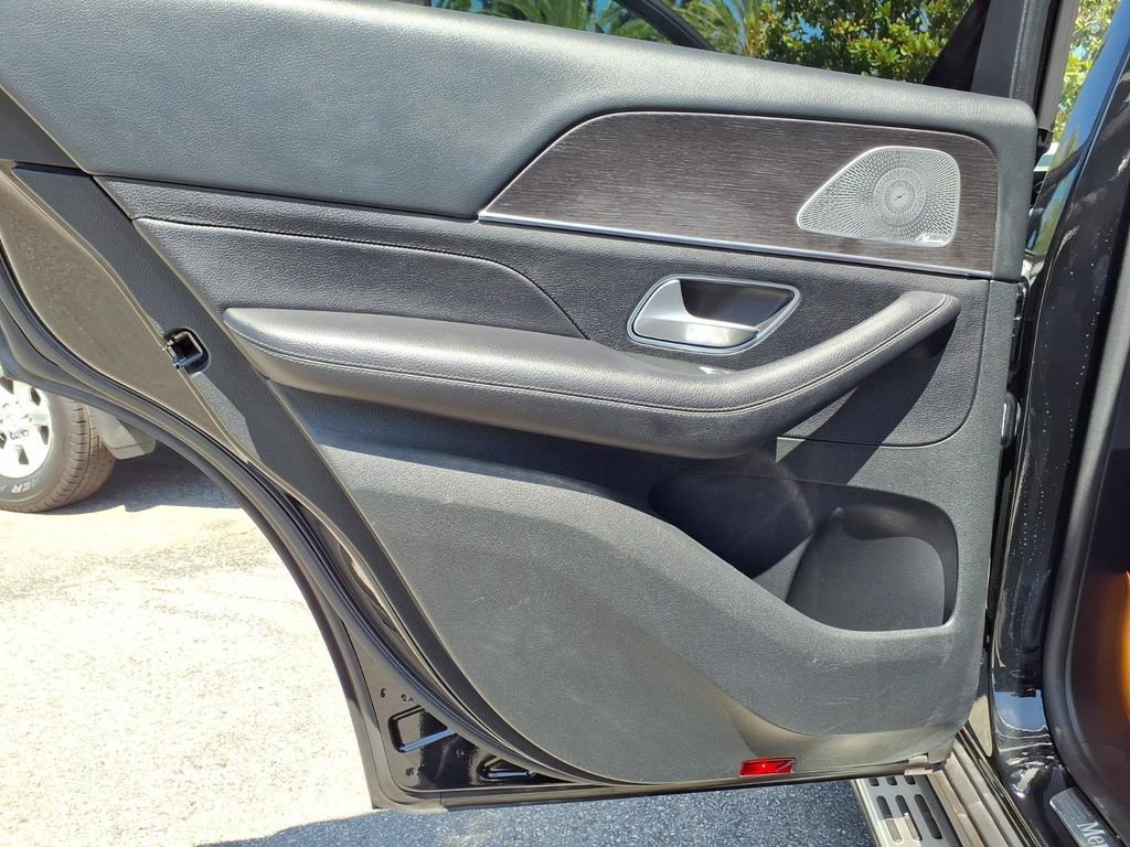 Used 2020 Mercedes-Benz GLE 350 4MATIC image 21