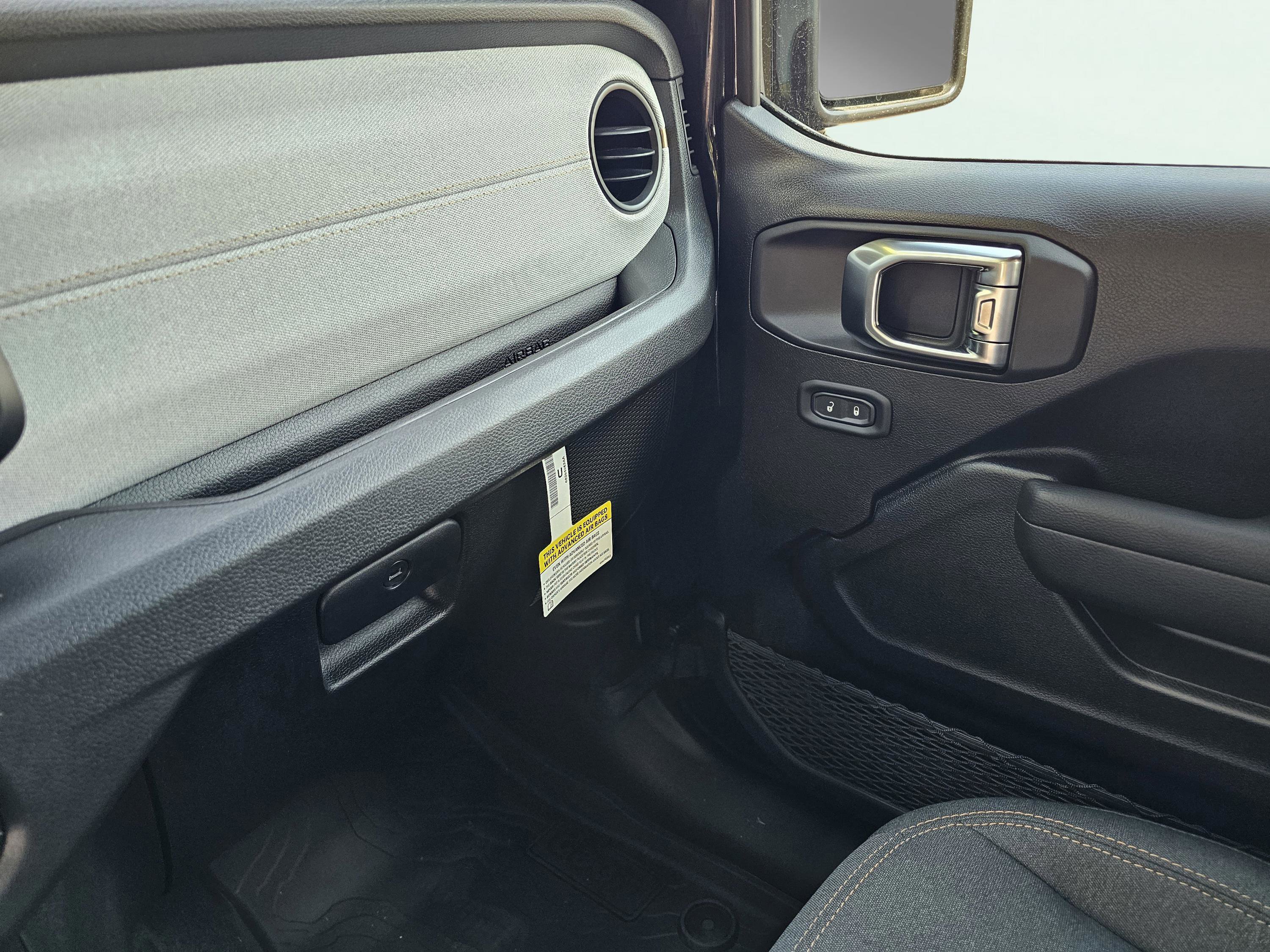 New 2026 Jeep Wrangler Unlimited Sport AWD/4WD image 27