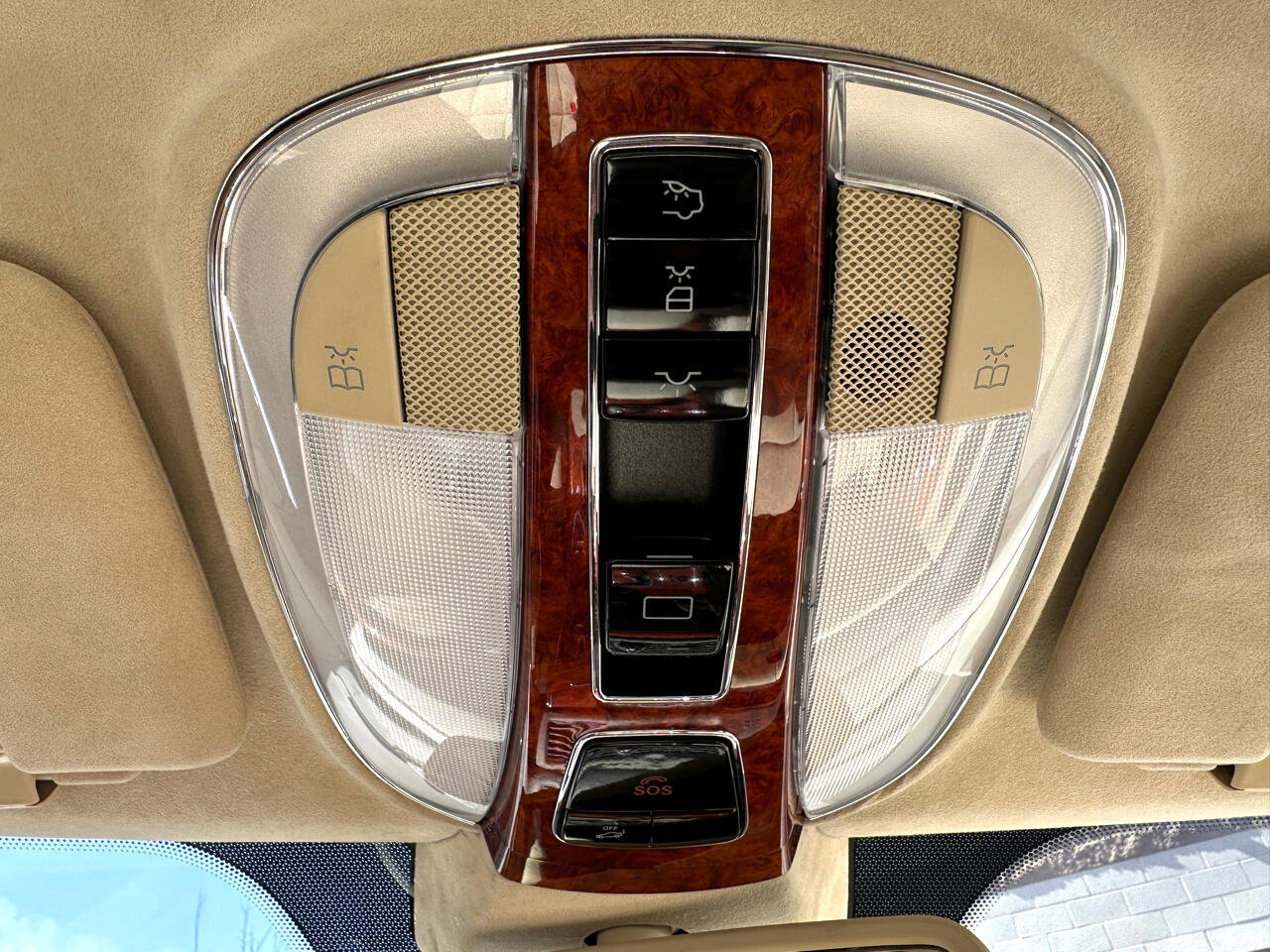 Used 2004 Maybach 57 image 78