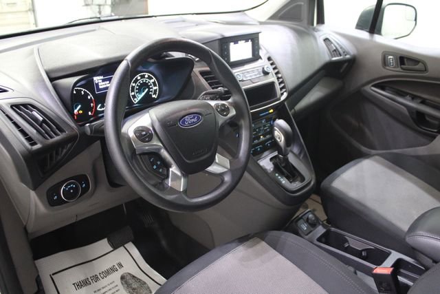 Used 2022 Ford Transit Connect XL FWD image 9