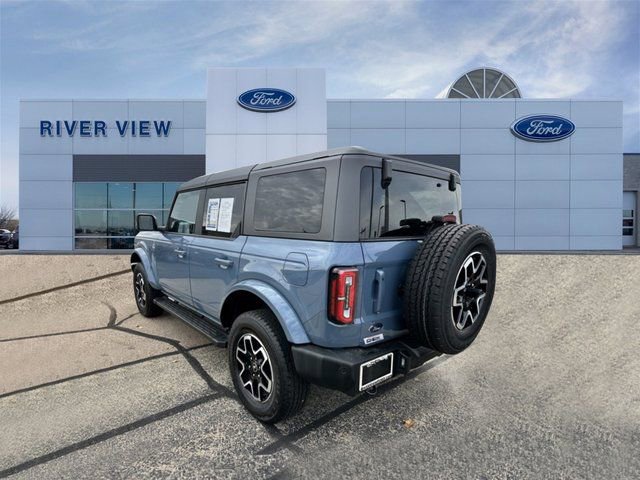 Used 2024 Ford Bronco Outer Banks image 4