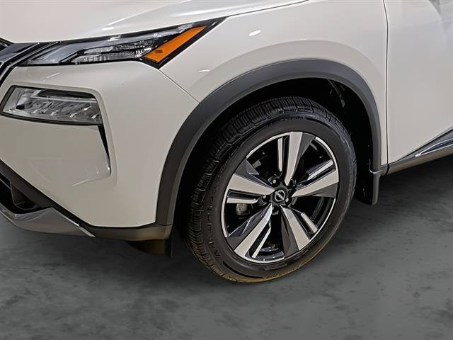 Used 2023 Nissan Rogue SL AWD/4WD image 9