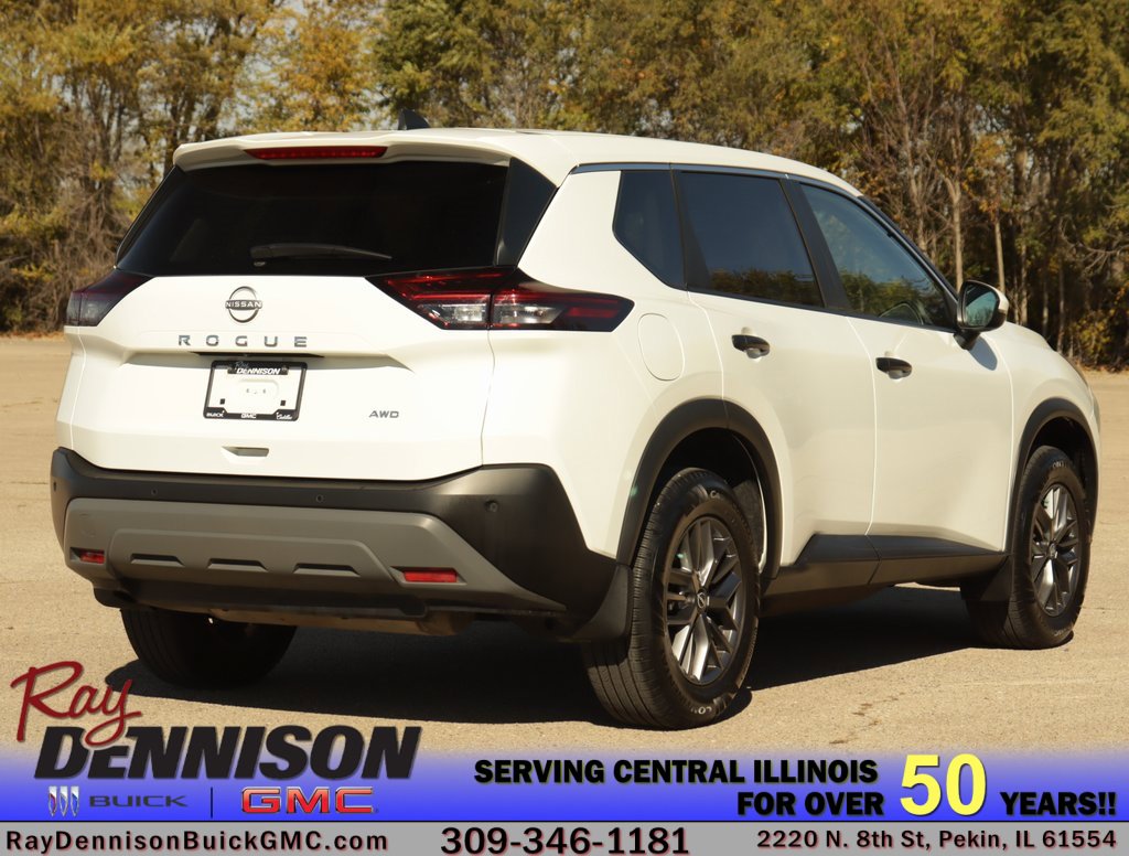 Used 2022 Nissan Rogue S image 7