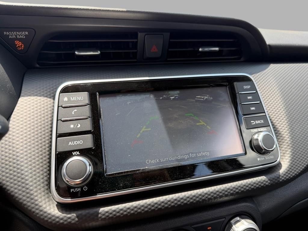 Certified 2025 Nissan Kicks Play S image 6
