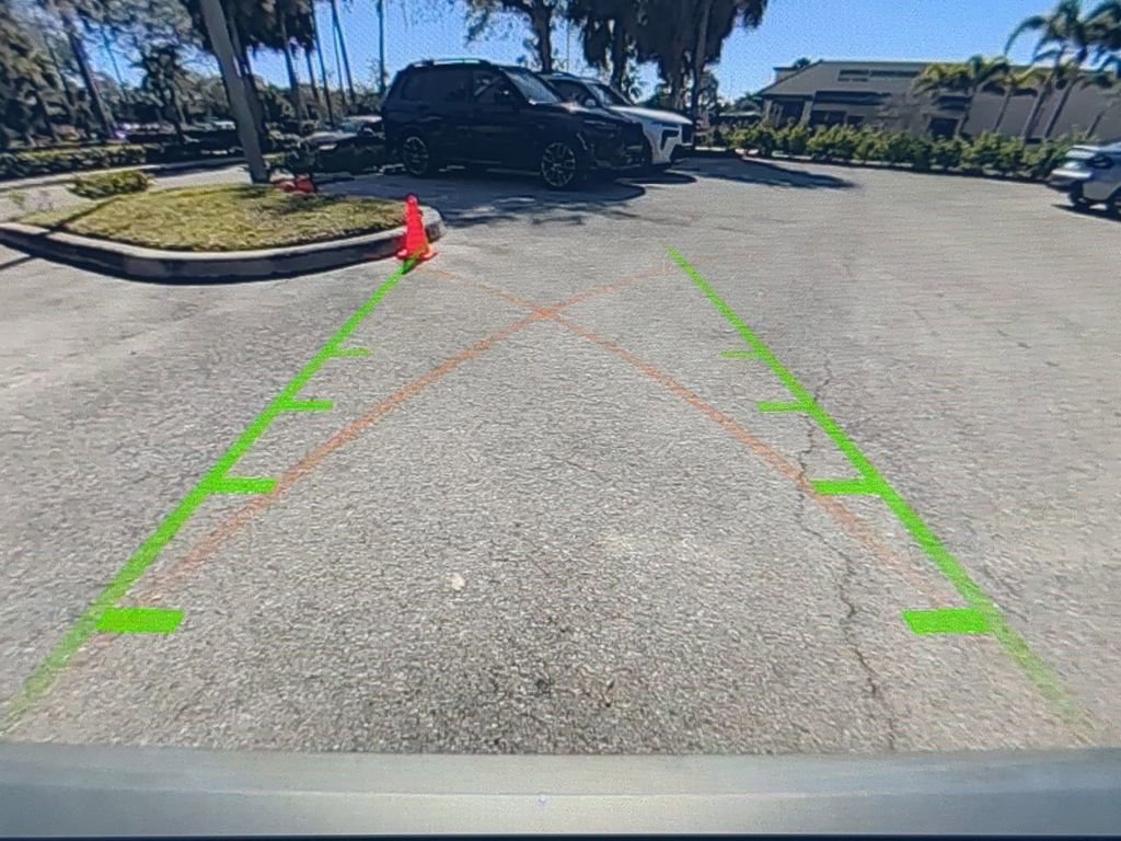 New 2026 BMW 740i w/ Premium Package image 21