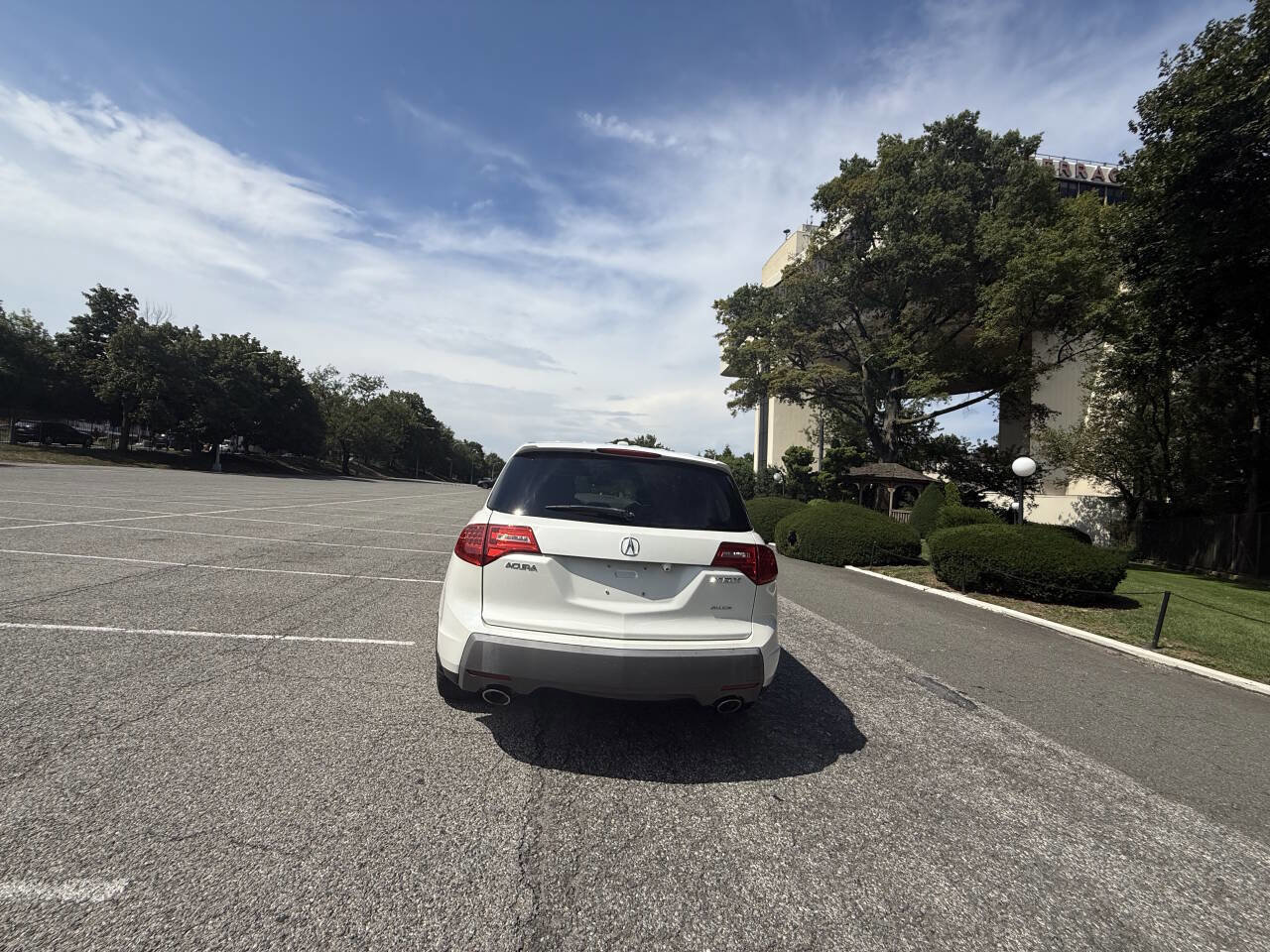 Used 2009 Acura MDX w/ Technology & Entertainment image 11