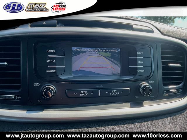 Used 2017 Kia Sorento FWD image 18