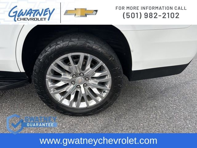 Used 2024 Chevrolet Tahoe LT w/ LT Signature Package AWD/4WD image 10