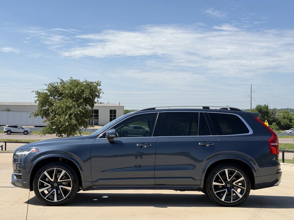 Used 2018 Volvo XC90 T6 Momentum w/ Convenience Package AWD/4WD image 3