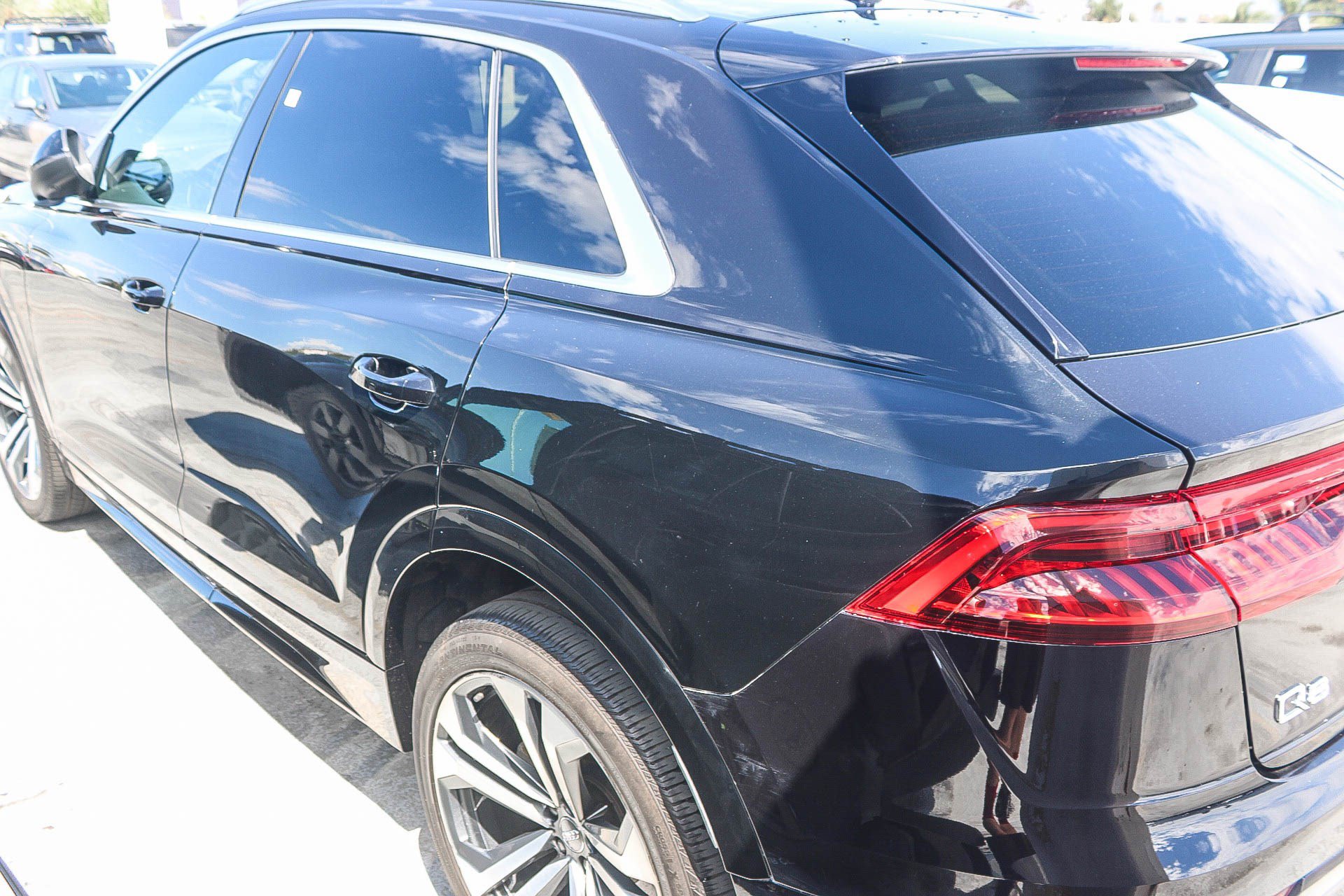 Used 2019 Audi Q8 Prestige w/ Towing Package AWD/4WD image 12