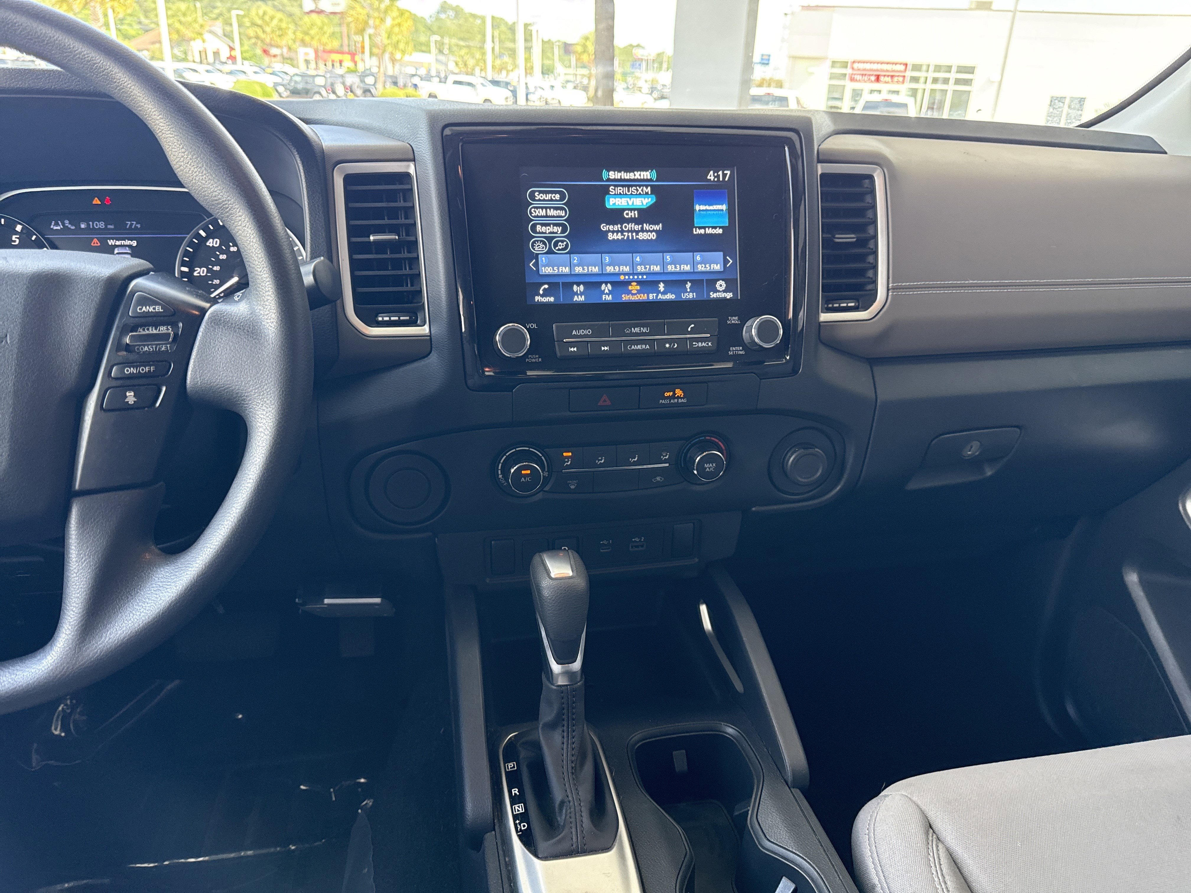 Used 2022 Nissan Frontier SV w/ Technology Package RWD image 28