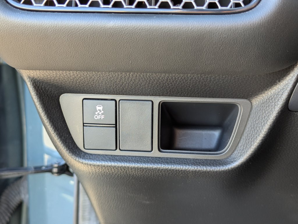 Used 2024 Honda HR-V Sport image 16