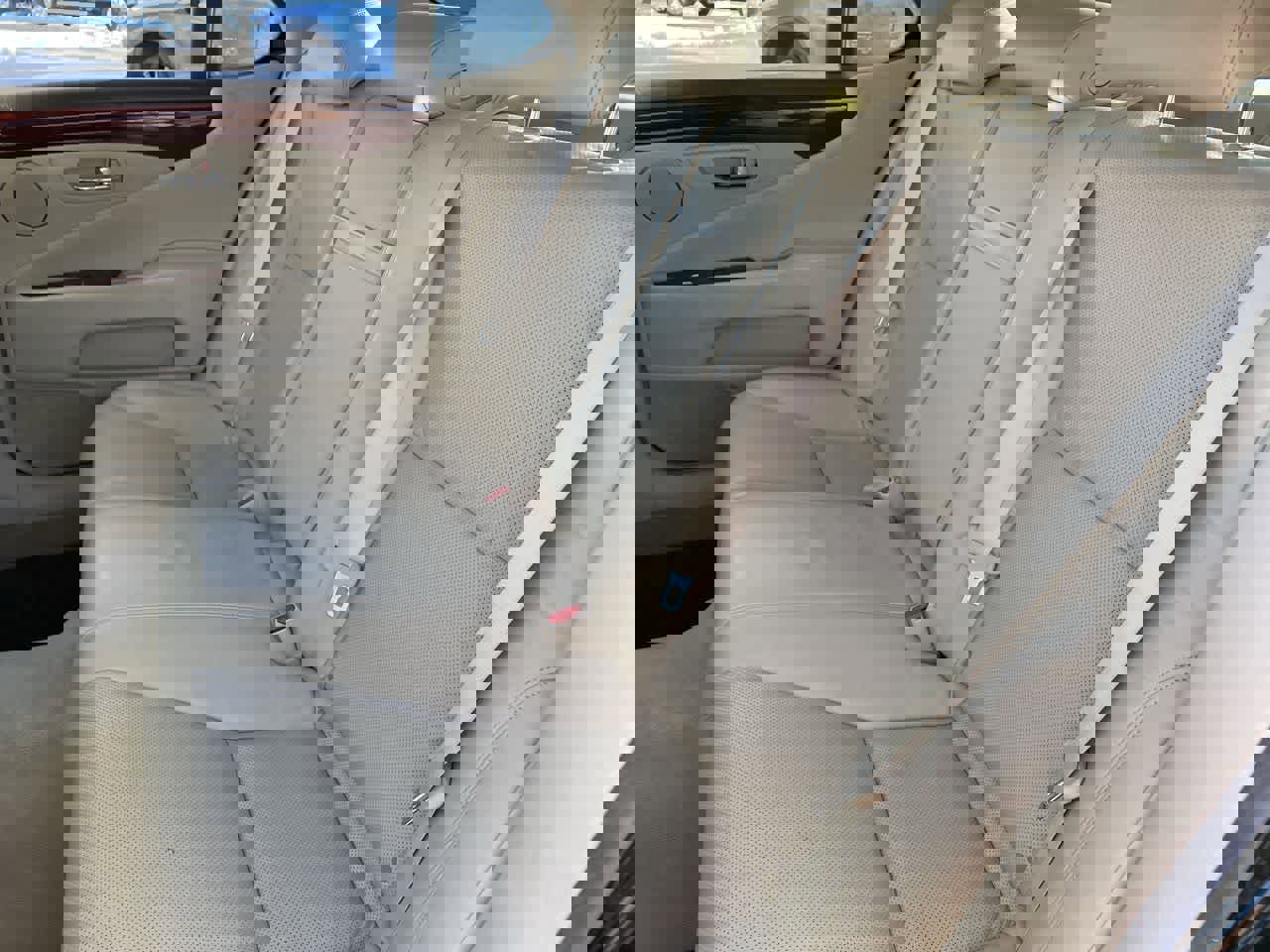 Used 2012 Lexus LS 460 image 19