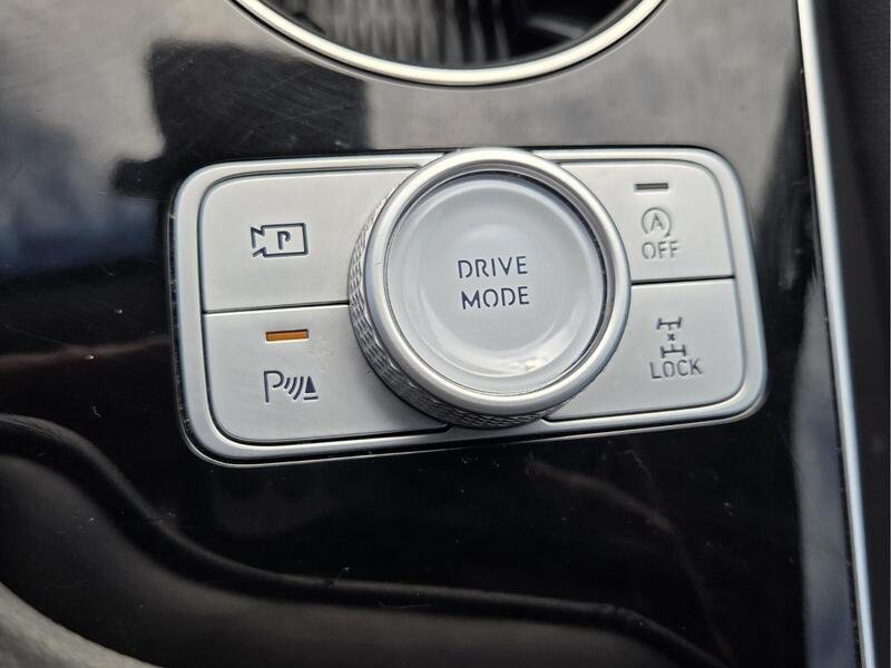 Used 2025 Genesis GV80 2.5T Standard AWD/4WD image 24
